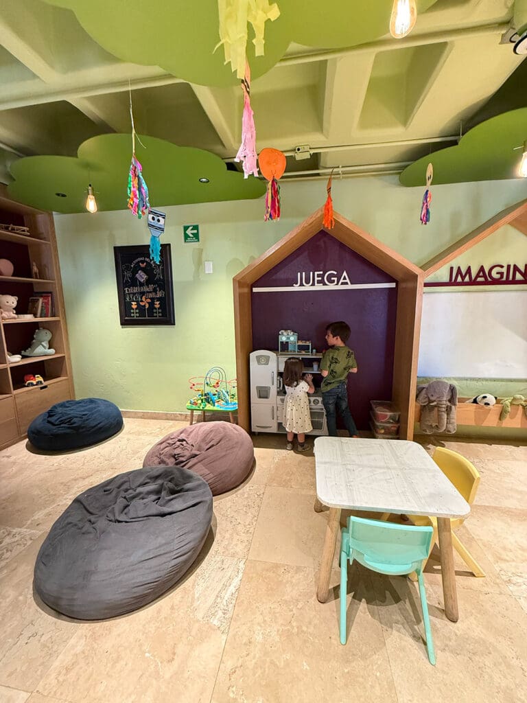 restaurantes con áreas para niños