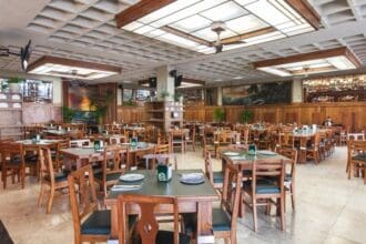 Comida yucateca, mezcales y rumba en Cantina Riviera del Sur