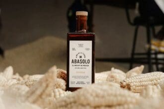 Abasolo, el whisky mexicano hecho de maíz criollo