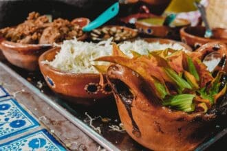 Jacques Paire: «el afrancesamiento del Porfiriato dio origen a los restaurantes en México»