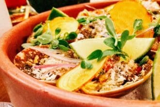 Juan Cabrera y Antonio de Livier cocinan por Gastromotiva