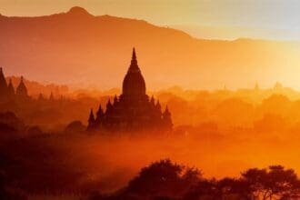 Enamórate de India, Birmania y Vietnam con las fotografías de Paul Sansome