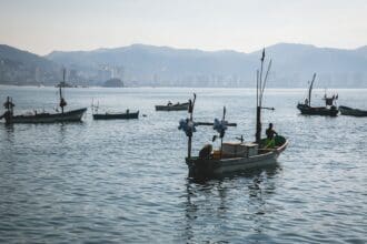 Cocineros por Acapulco: Carlos Gaytán cocina miles de comidas en apoyo al puerto