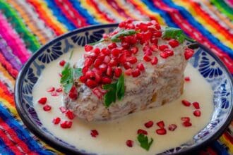 Celebran 200 años del chile en nogada en Puebla
