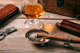 Cigar bars para consentir a papá