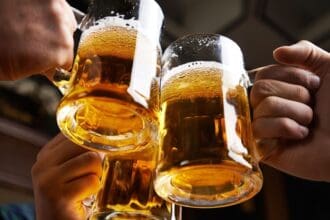 ¡Salud cerveza!