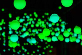 Wave: experiencia inmersiva de luces y sonido imperdible