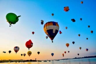 Surca el cielo en el Festival Internacional del Globo
