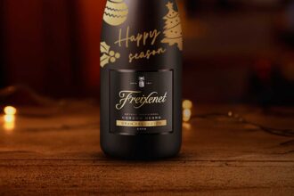Freixenet tiene el mejor regalo para esta Navidad: un vino espumoso con botella personalizada