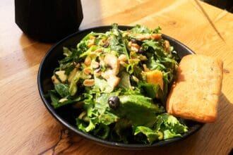 En Green Grass arma tu propia ensalada
