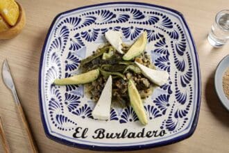 Huitlacoche con rajas poblanas