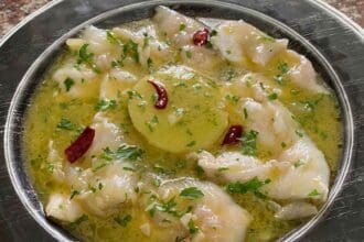 Cocina unas kokotxas de robalo en salsa verde al estilo del chef Juantxo Sánchez