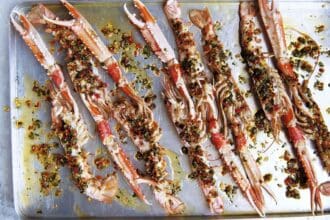 Langostinos a la parrilla con gremolata asiática