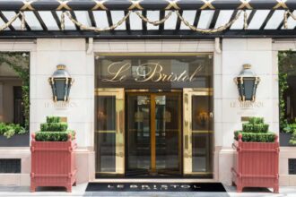 Le Bristol Paris: hospédate en un palacio gastronómico