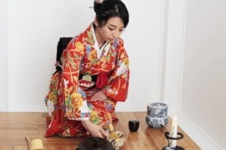 Ceremonia Yobanashi, el mundo sutil y perfecto del té matcha