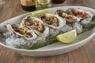 Festival de mariscos borrachos en La Destilería