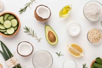 Mascarillas y exfoliantes con ingredientes que tienes en casa