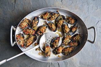 Mejillones rellenos de pisto