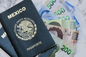 Costos del pasaporte mexicano y visa americana en 2022