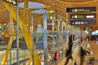 España pedirá a los viajeros una nueva vacuna de refuerzo