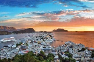 Oceania Cruises: navega por el mundo con los mejores itinerarios