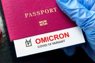 Ómicron: la variante que podría afectar tu próximo viaje