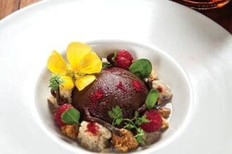 Cremoso de guayaba con cobertura de chocolate