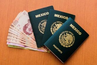Costos del pasaporte mexicano y visa americana en 2023
