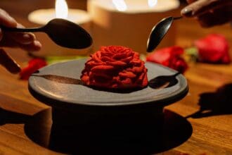 Cena en una exclusiva cava y otros planes foodies para este San Valentín