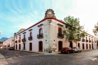 Quinta Real Oaxaca te invita a brindar con su colección de mezcales