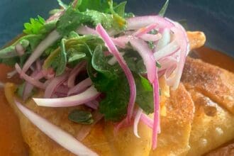 Receta de tetelas de cola de res en mole amarillo del chef Mario Peralta
