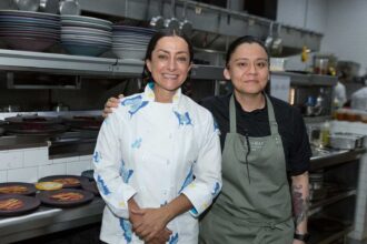 Restaurante Aromas: una cena por la sororidad y el poder femenino