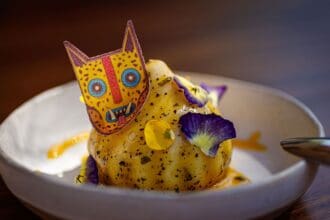 Mi Guerrero Ikal: el nuevo restaurante en Coyoacán inspirado en el arte de Saner