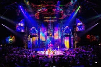 Cirque du Soleil JOYÀ, segundo aniversario esplendoroso