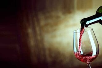 Recomendaciones para el servicio de vino en la nueva normalidad