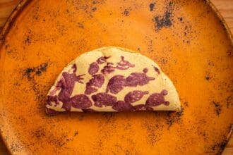 ¿Cómo se prepara un taco ceremonial?