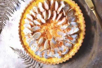 Tarta de naranja y merengue tostado