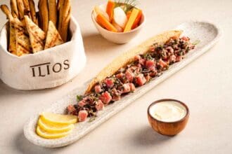 Prepara una tártara de atún al estilo de Raúl Plascencia del restaurante Ilios