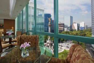 El Rey León ruge en el Sheraton María Isabel