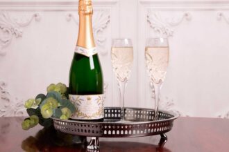 Prueba el vino espumoso de la reina Isabel II