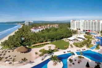 Despreocúpate de todo en el nuevo Wyndham Alltra Riviera Nayarit