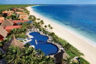 Hotel Zoëtry celebra su Five Diamond Award