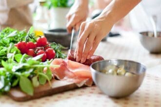 ¿Qué es el batch cooking y cómo implementarlo en tu vida?