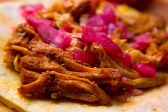 Llegó la temporada de cochinita pibil a Hoteles Misión