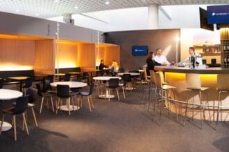 Aeroméxico presenta los beneficios de Mundo Premier
