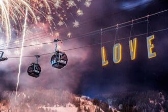 Aspen Snowmass te declara el amor con una noche de esquí gratis