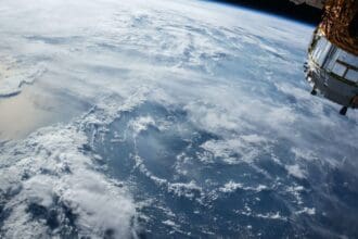 Así se producen vegetales en el espacio