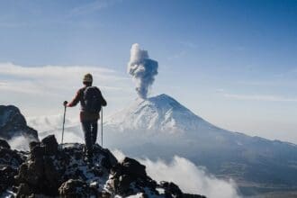 Consejos para practicar montañismo según el experto Carlos Ruiz