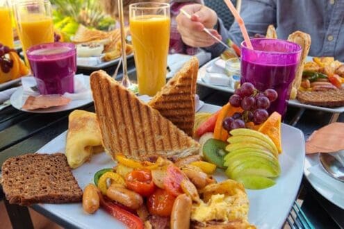 ¿Qué es el brunch? Origen, significado y qué se come