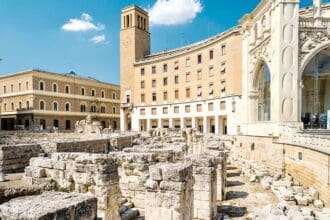 Lecce, tesoro entre murallas